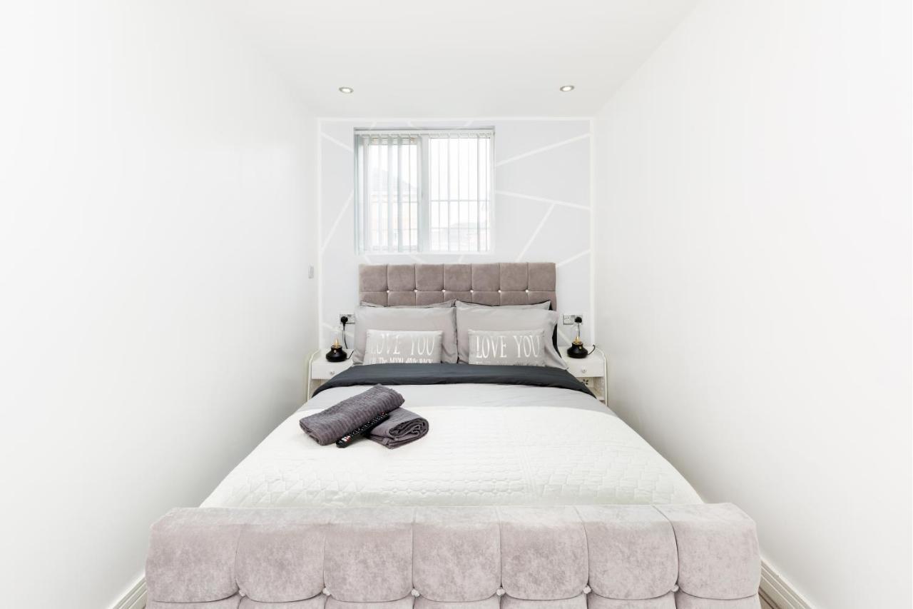 Cozy Stay In Birmingham By The Canal !! Exterior photo